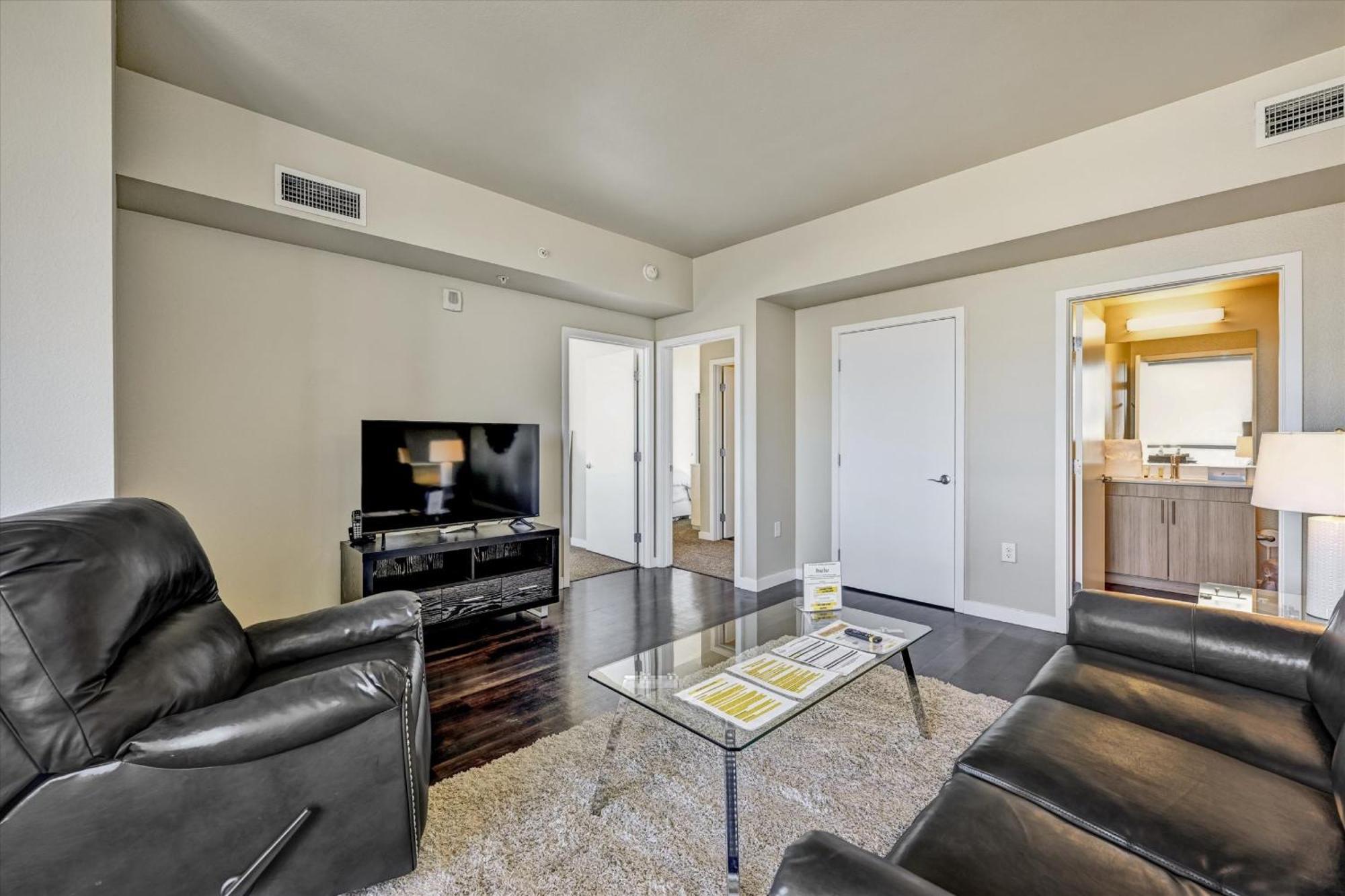Global Luxury Suites San Jose Downtown Room photo