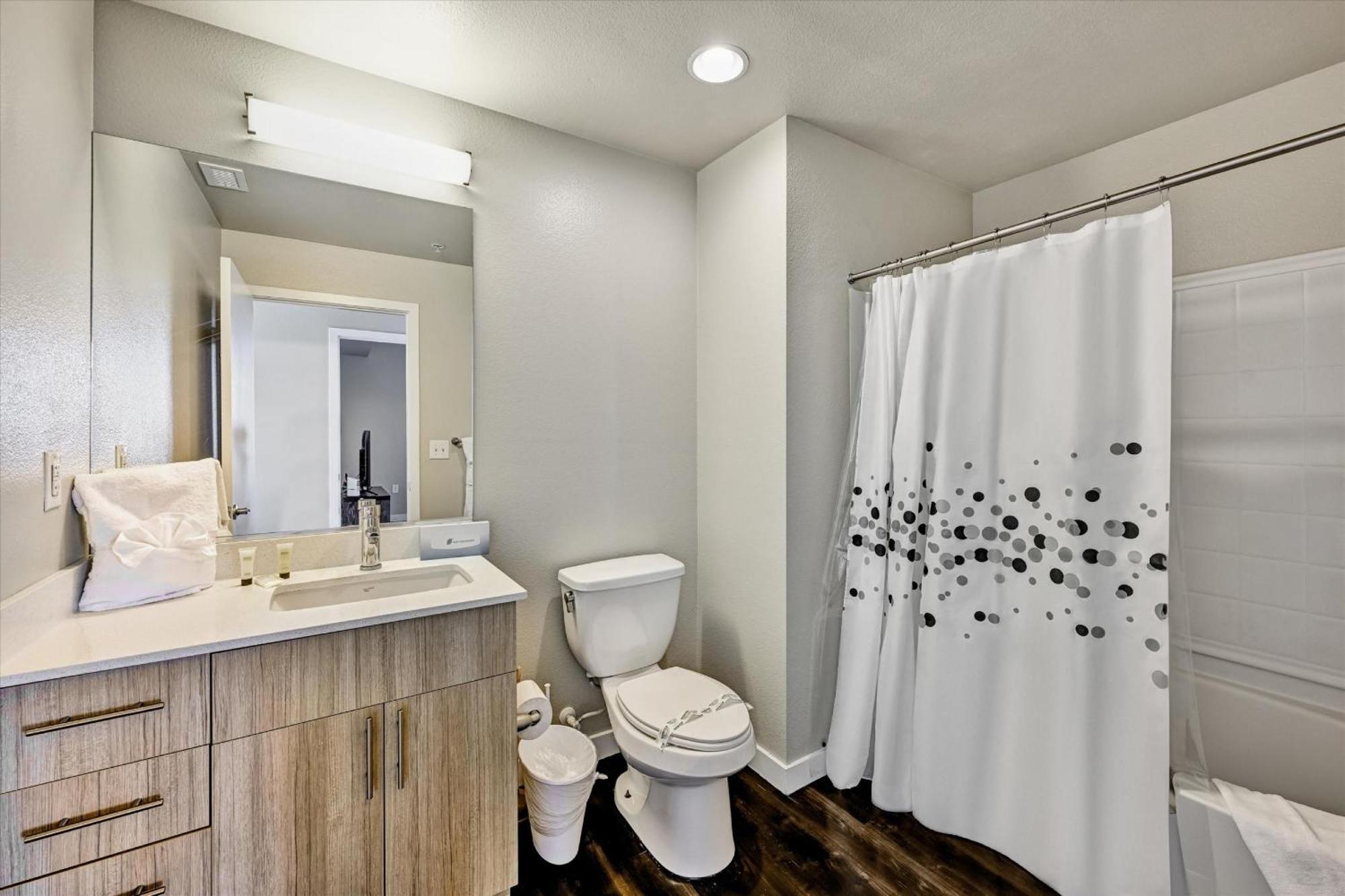 Global Luxury Suites San Jose Downtown Room photo